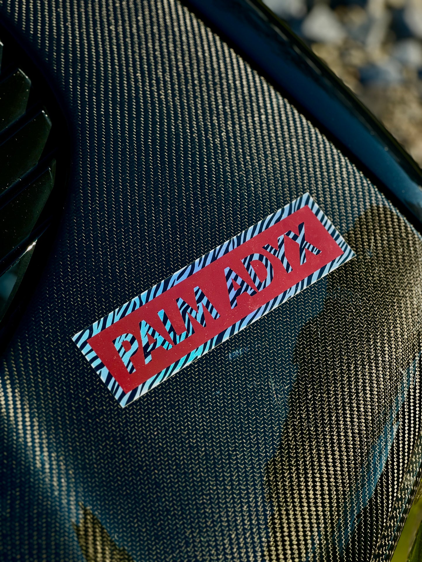 STICKERS ADYX CLUBSPORT ZEBRE/ROUGE HOLOGRAPHIQUE